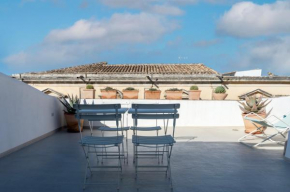 Casa Sabi, intima, luminosa e ampia terrazza